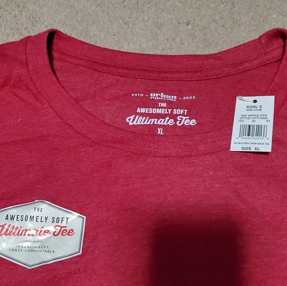Red Ultimate Plain Tee - Picture 2 of 2